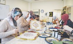 ‘Eski eşyalara yeni bir kimlik kazandırıyoruz’