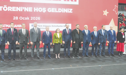 ‘Her zaman gençlerin yanındayız’