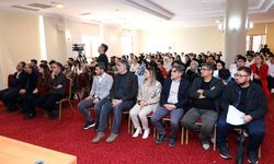 ‘Öğrencileri, sektörle iç içe bir eğitim anlayışıyla yetiştirmeliyiz’