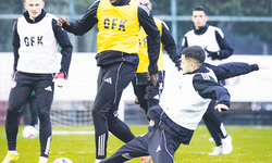 SAMSUNSPOR-GAZiANTEP FK PUAN iÇiN TER DÖKECEK!