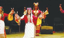 Farklı yörelere ait türküler seslendiriliyor!