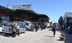 ‘KALABALIK EKONOMİK KRİZİN VE İŞSİZLİĞİN GÖSTERGESİ’