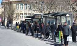 ‘Milyonlarca emekçi derinleşen yoksullukla karşı karşıya’