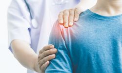 ‘İlk omuz çıkığı genellikle travma sonrası meydana geliyor’