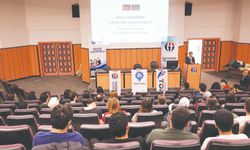 ‘Sorunlara duyarlı bireyler yetiştirmeliyiz’