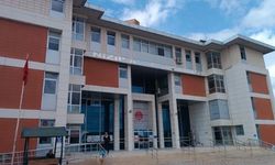 Çocuğu bıçakla yaralayan hademe için skandal karar!