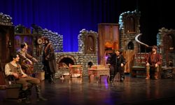 ‘Tiyatro, çocukların sanatsal gelişimine katkı sağlayacak’