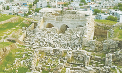 Tarihi iç kale camii restorasyon bekliyor
