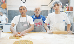 Bir adet lahmacun 180 TL'den satılıyor