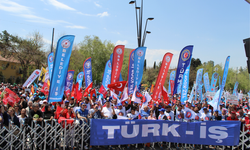 1 MAYIS COŞKUYLA KUTLANDI