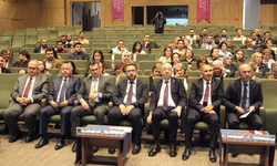 ‘GEREKSİZ İLAÇ KULLANIMINI AZALTILMALIYIZ’