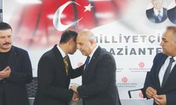‘Birlik içinde olduğumuz sürece bayrağımız dalgalanacak’