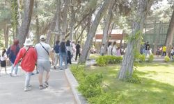 Ziyaretçiler kentin kültür ve tarihine hayran kaldı