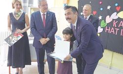 Öğrenciler karne heyecanı yaşadı