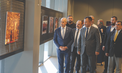 ‘Sergide toplumsal hafızayı diri tutması için ibretlik fotoğraflar var’