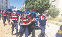 Dolandırıcılarla mücadele sürüyor
