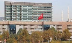 ‘Belediye başkanı neden şirket aracını kullanıyor?’
