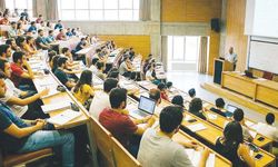‘Eğitime katkı, geleceği aydınlatır’