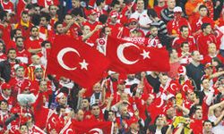 iTALYA-TÜRKiYE MAÇININ BiLETLERi SATIŞTA!