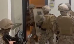 Baskın adreslerde suç unsuru malzemeler bulunuyor!