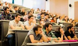 ‘Başarılı üniversite öğrencilerini destekleyeceğiz’