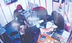 Silahlı ve biber gazlı kuyumcu soygunu: 5,6 milyon TL’lik altın çaldılar