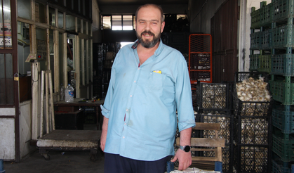‘BİLDİRİCİMCİLER ESNAFA ZARAR VERİYOR’