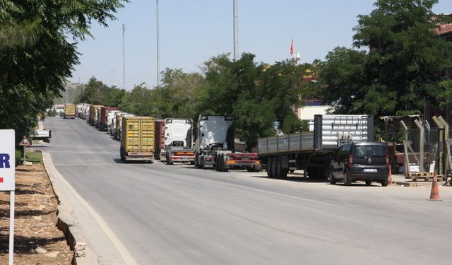 ŞİRKETLER KAPIYA KİLİT VURUYOR