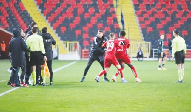 GAZiANTEP FK GÜNLER SONRA BAŞARIYI YAKALADI