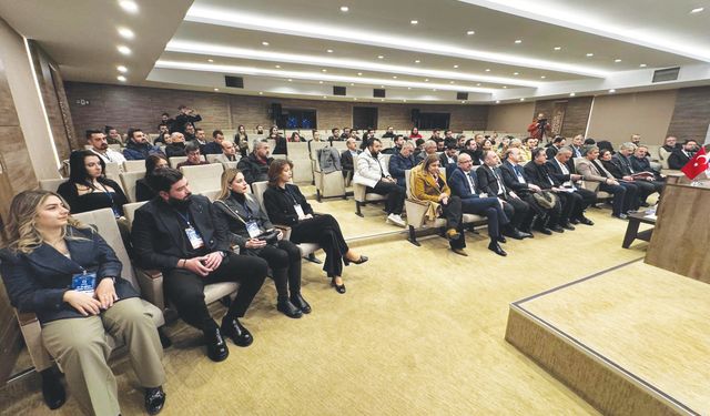 Mimarlar Mustafa Büyükuncu’yla devam dedi