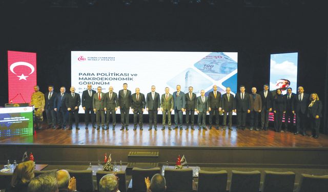 ‘Sanayici yılmadan küresel risklere rağmen üretiyor’