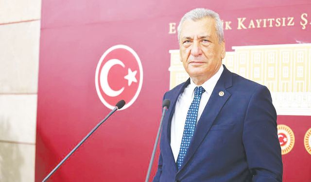 ‘Yolsuzluğu ortaya çıkaranlar soruşturuluyor’