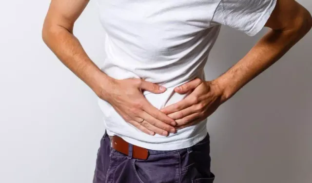 ‘İdrar yolu enfeksiyonları karın ağrısına neden olur!’
