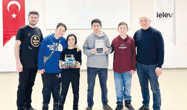 ‘Öğrencilerin üstün başarısı gurulandırdı’