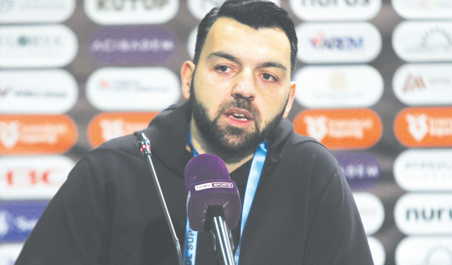 ‘Taraftarlardan özür diliyoruz’