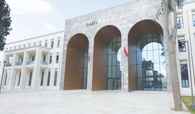 EĞİTİME 1 GÜN ARA!