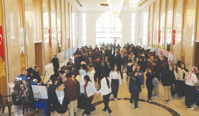 ‘Tarihi atmosferi yerinde hissettirmeyi hedefliyoruz’