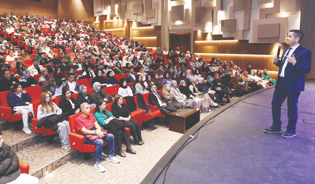 ‘Erasmus her meslek için eşsiz bir fırsat’