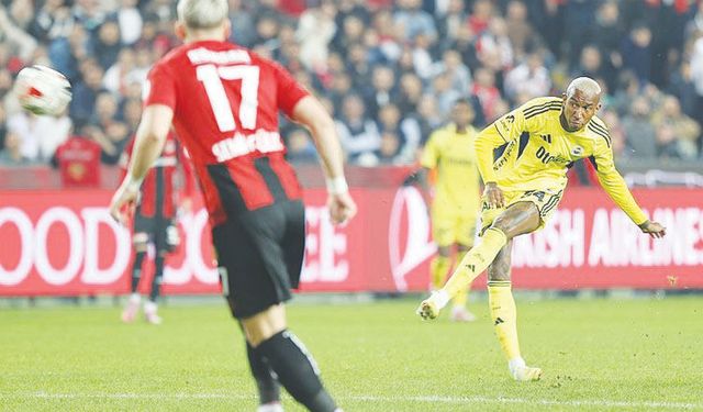 İKİ TAKIM KUPADA 4. KEZ