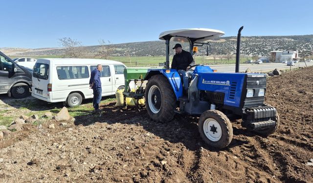 Üreticiler, nohut ekimine başladı