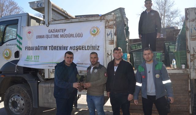 FİDAN DAĞITMA SEFERBERLİĞİ!