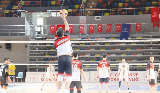 GAZiANTEP ANTEPiA SPOR KULÜBÜ iSTEDiĞiNi ALAMADI: 30