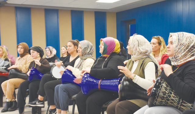 Anneler duygularını sanatla buluşturacaklar!