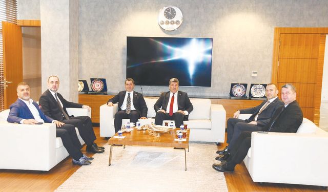 ‘İhracatçılar, ülke kalkınmasının lokomotifidir’