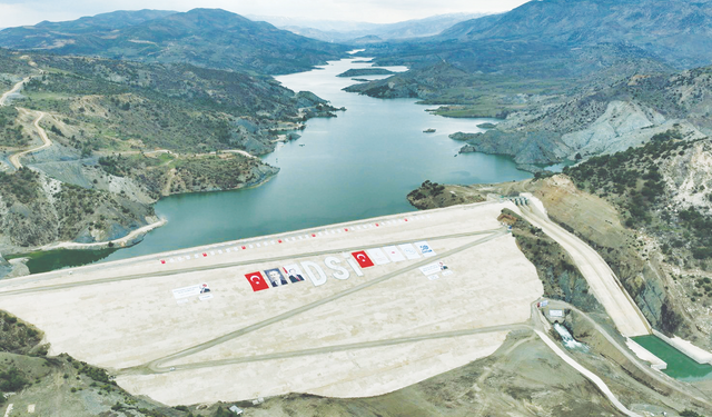 709 bin dekarlık kuru tarım yapılan arazi sulanacak