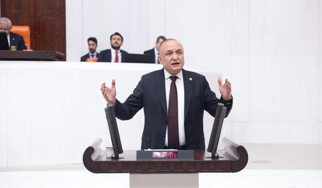 ‘Altyapısız fakülteler ve hoca eksikliği, sistemi kilitledi’