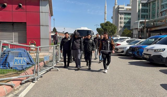 Sahte çek-senet düzenleyen 12 şüpheli gözaltında!