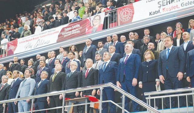 ‘Bilimle büyüyen bir nesil inşa ediyoruz"