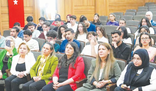 Kadınlar ve çocuklar eğitimle buluşuyor