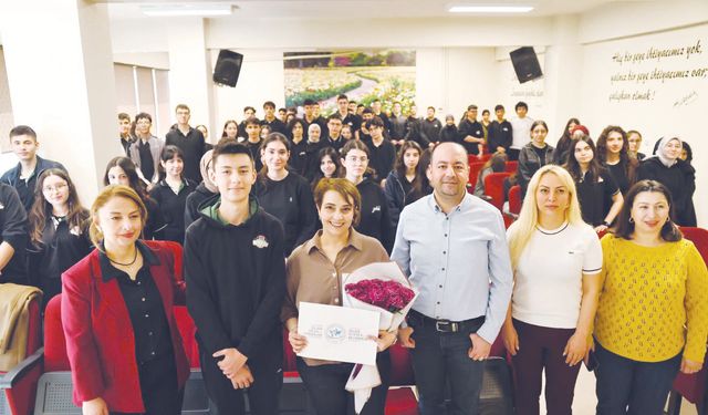 ‘Bilim kültürünü toplumla buluşturmaya devam ediyoruz’